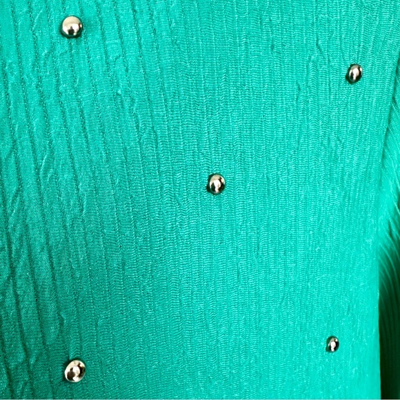 VTG Versatile Green Textured Vest/Jacket All-in-One Top w/Gold Buttons and Studs - Picture 5 of 14